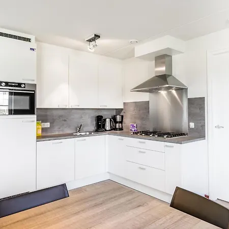 Villa Restyled With Sauna, Near A Nature Reserve Weert