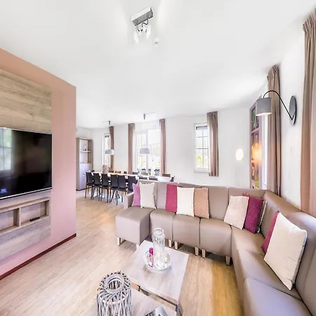 Restyled With Sauna, Near A Nature Reserve * Weert
